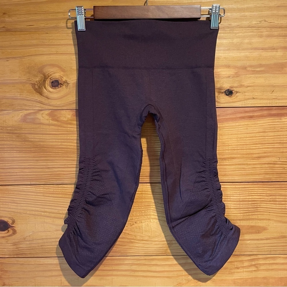 Lululemon In The Flow Crop II Leggings Heathered Black Cherry Purple 2 W6B41S